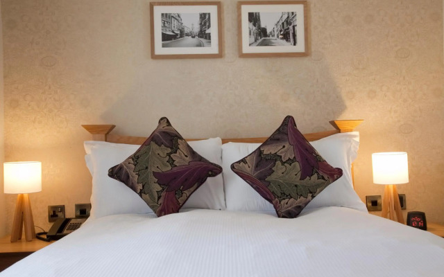 Vanbrugh House Hotel
