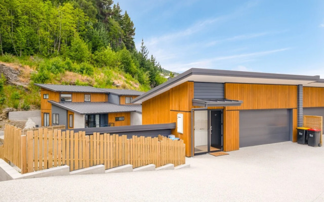 Serenity Heights - Villa 27