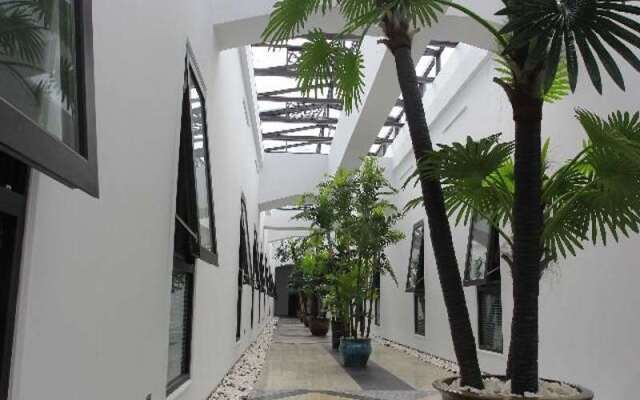 IU Hotel Tianjin Fumin Qiao Branch