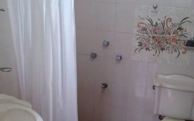 Hostal y Camping Villa Mercedes