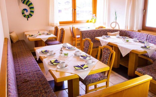 Collina Hotel Garni