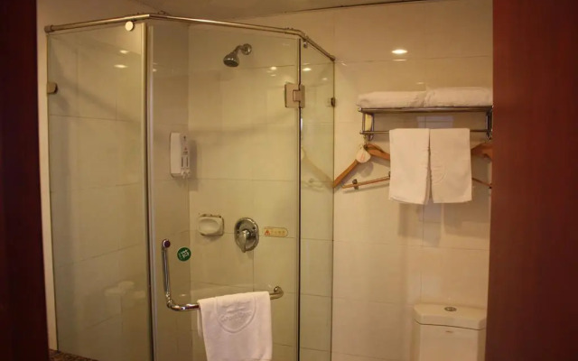 GreenTree Inn Shanghai Dabaishu Business Hotel