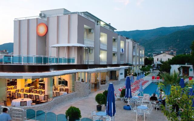 Dogan Beach Resort & Spa Hotel