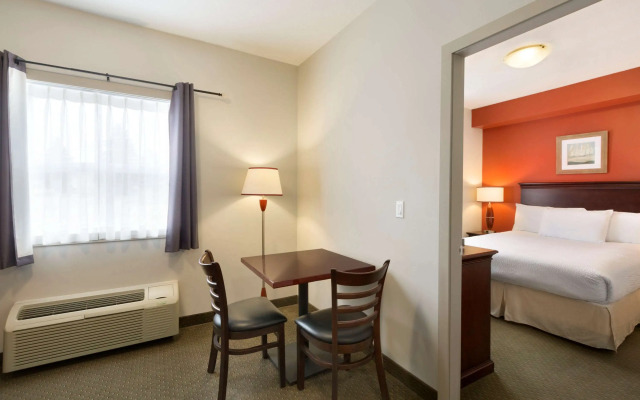 Travelodge by Wyndham Kindersley