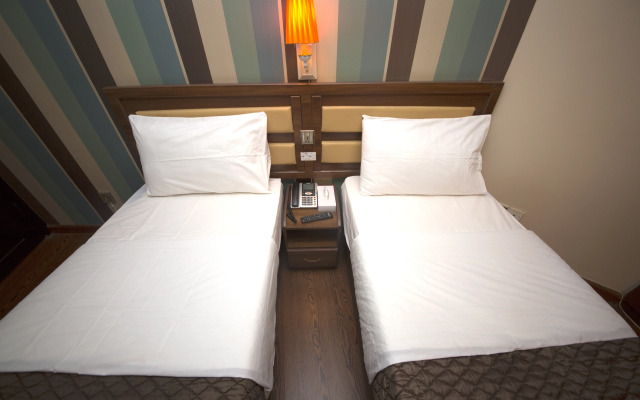 Downtown Hotel