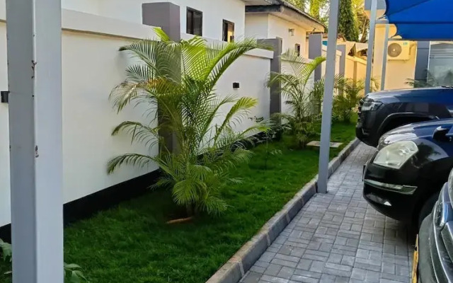 Miramonti Hotel - Dar es salaam