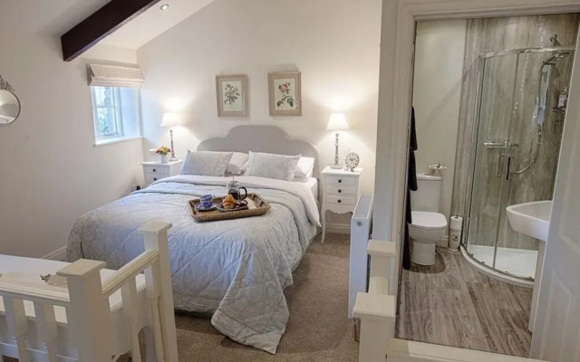 Linton Court Coach House