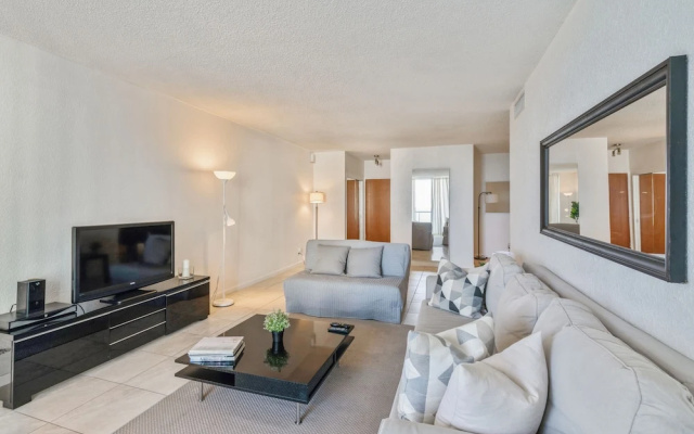 The Tides Building Private Apartments