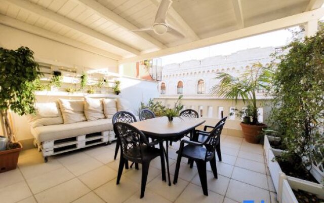 Luxury Penthouse in the Heart of Bari with Terrace