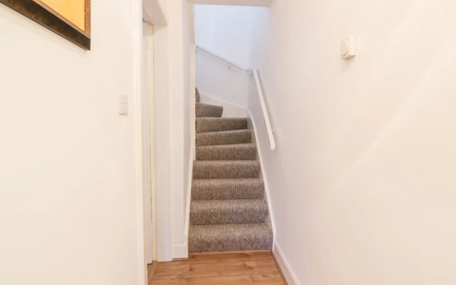 1 Alpine Place