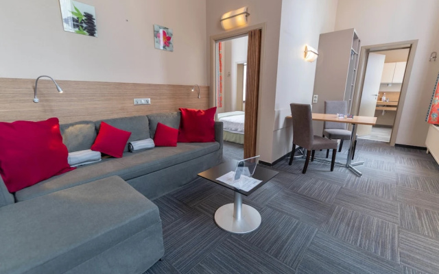 Hotel Infotel
