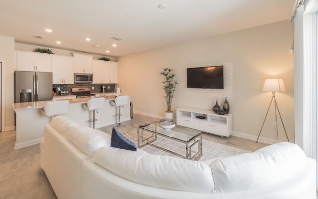 8921SID - The Retreat at ChampionsGate