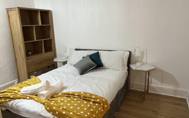 Apartment in Leicester- Doublebed-citycentre-wifi