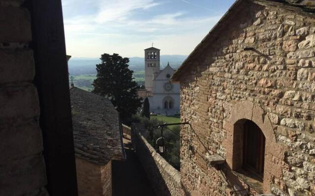 Francesco House Family