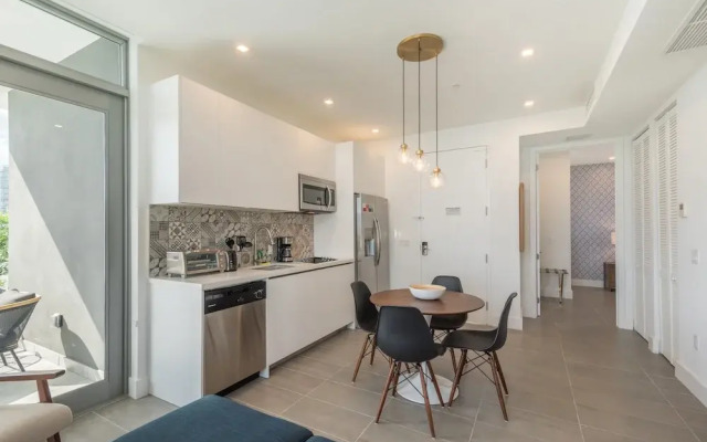 VHC Luxury Apartments 538-201a