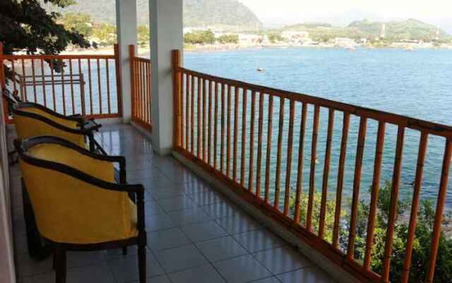 Bayu Amrta Hotel & Restaurant
