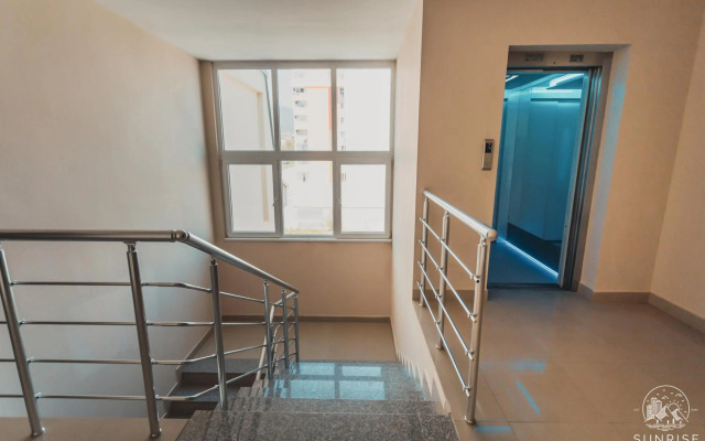 Sunrise Luxury Apartment