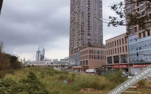 Pengcheng Mingming Hotel (Suining Kra Center Branch)