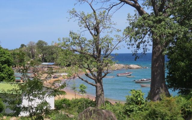 Ulisa Bay Lodge