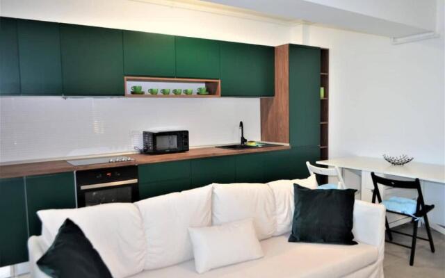 Mamaia Beach LuxyMar 1 Apartment