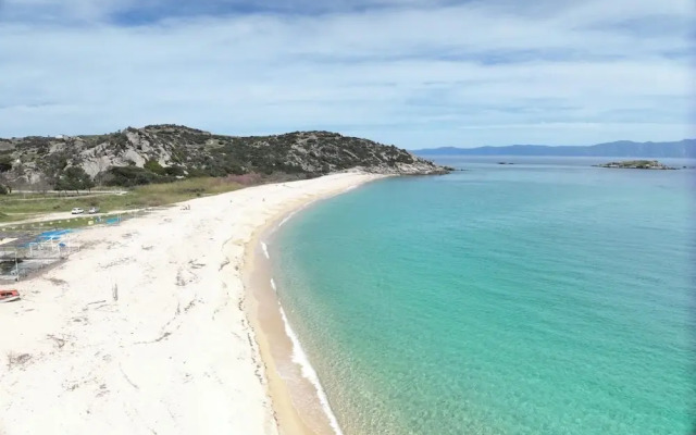The Diamond of Kriaritsi private pools