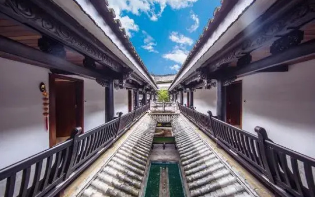 Yunyi Hot Spring Zangpin Inn