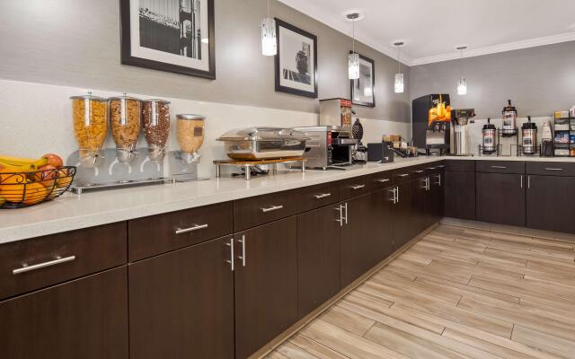 Best Western Plus Vineyard Inn