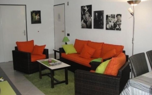 Apartamento Politur J-18