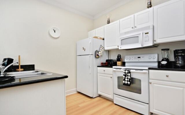 3 bedroom villa - accommodate 8 guests