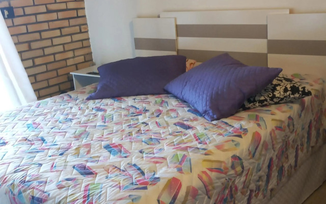 Aluguel Casa Garopaba - 7 quadras do mar