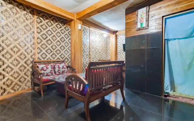 OYO 867 Bettah Coba Homestay