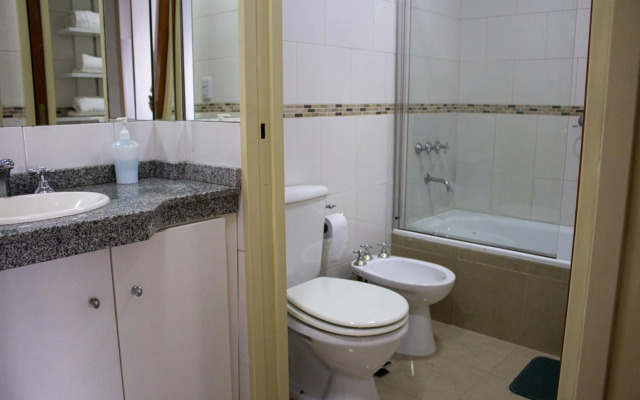 Departamento 3 ambientes con balcón y 2 baños