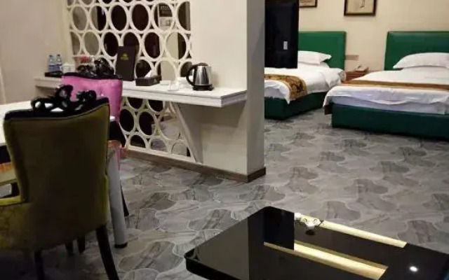 Tianzhu Tianyue Fashion Theme Hotel