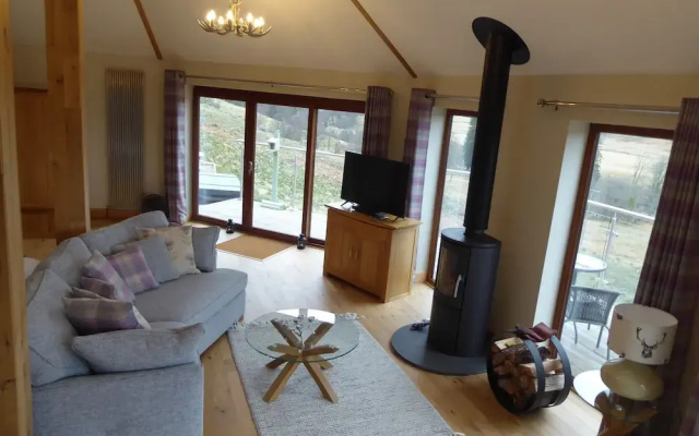 Dalnoid Cottages & Treehouses