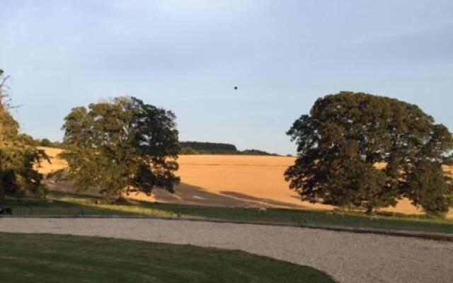 Buckenhill Manor