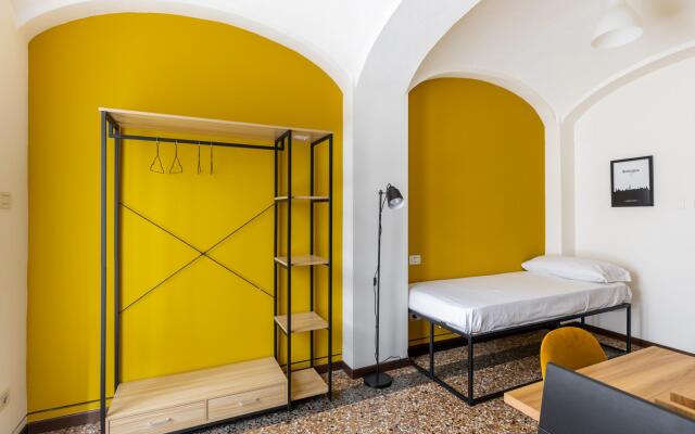 Strada Maggiore 59 - Casa Ambrosini - Atena