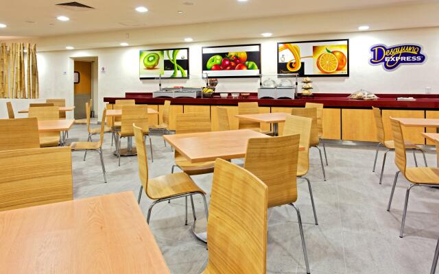 Holiday Inn Express Guadalajara Expo by IHG