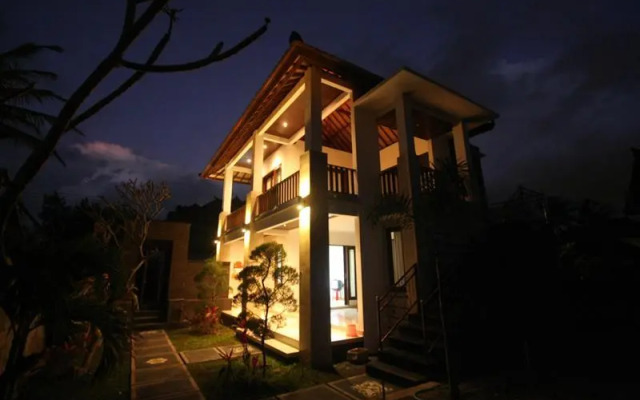 Yuliati Villa