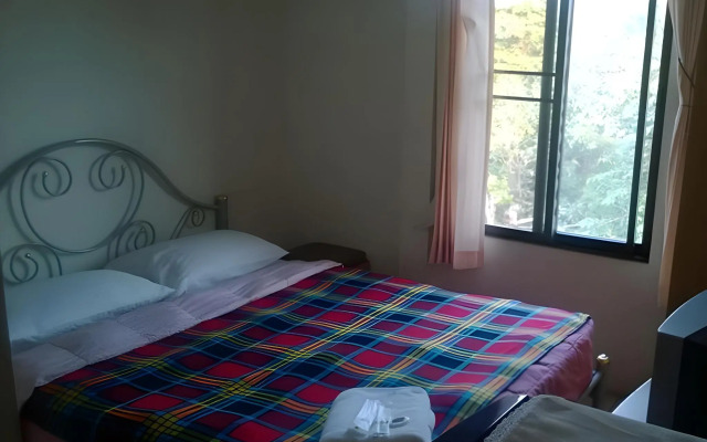 Phurahong Homestay