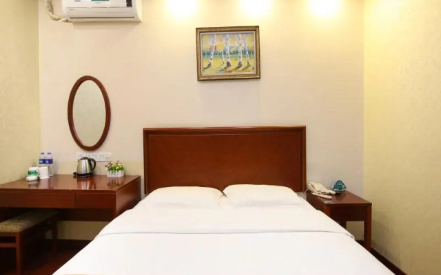 HanTing Hotel (Nanjing South Railway Station South Square) – Guest Rooms – Nanjing