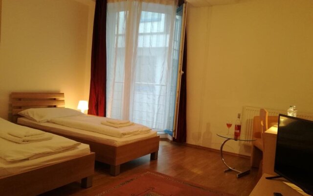 garni Hotel S.O.G.* * *