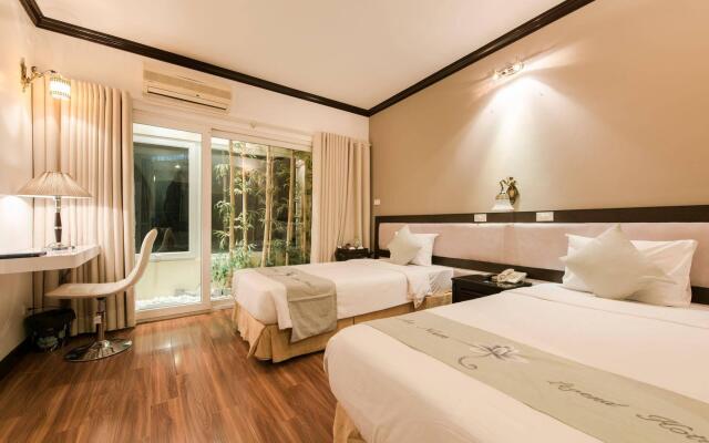Hoabinh Palace Hotel