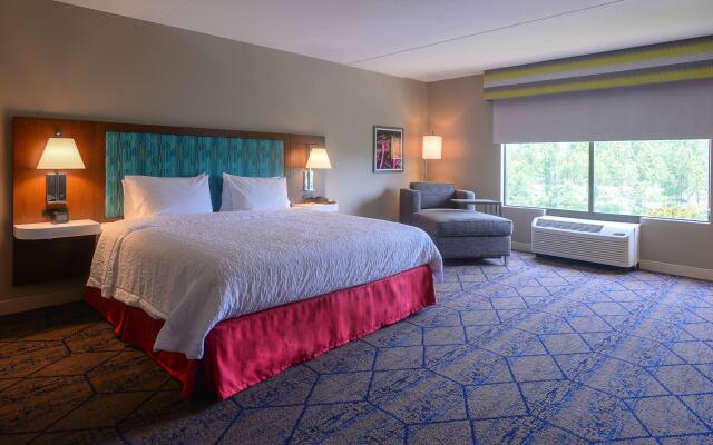 Hampton Inn & Suites ATL-Six Flags