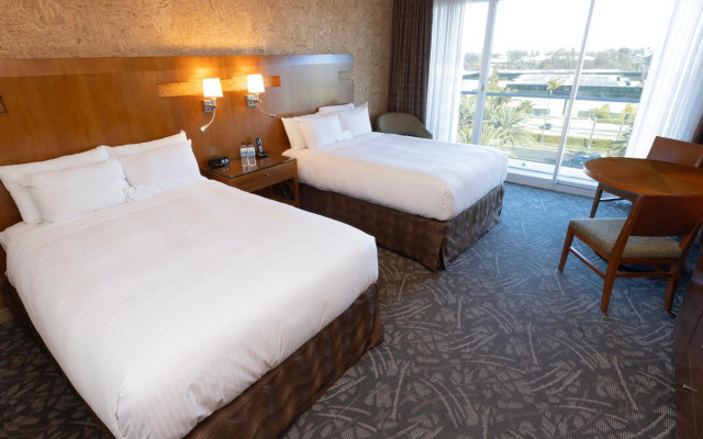 Miyako Hybrid Hotel Torrance