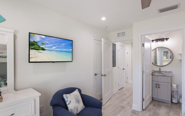 Surf Riders 4 Bedroom Home