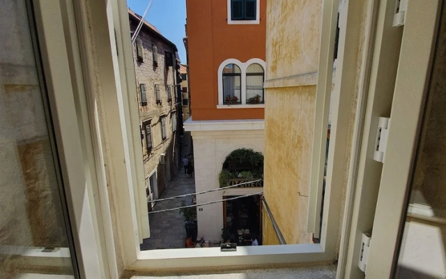 The Suites at Central Split