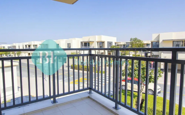 Bloomfields Royal 4BR Villa Dubai Hill