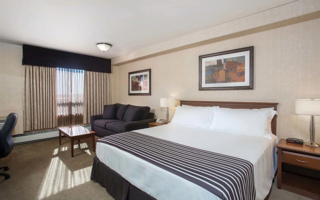 Sandman Hotel & Suites Regina