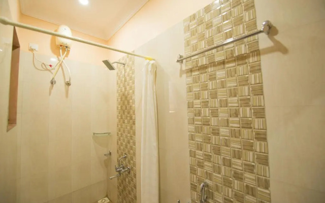 Budget Inn Service Apartments - Tiger Plaza