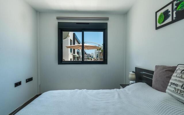 Oasis Beach F 3003